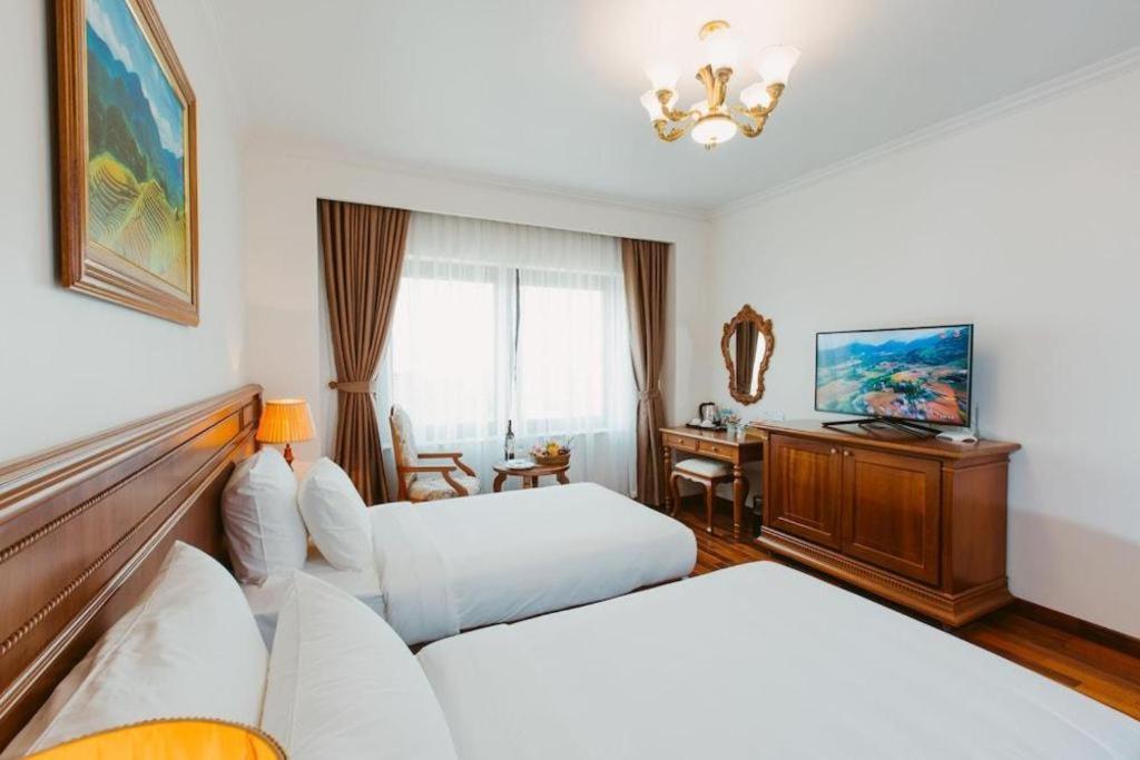 Ha Long New Day Hotel Esterno foto
