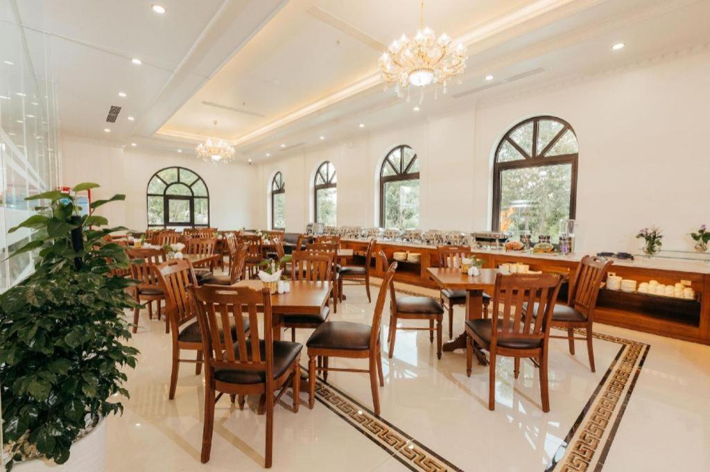 Ha Long New Day Hotel Esterno foto