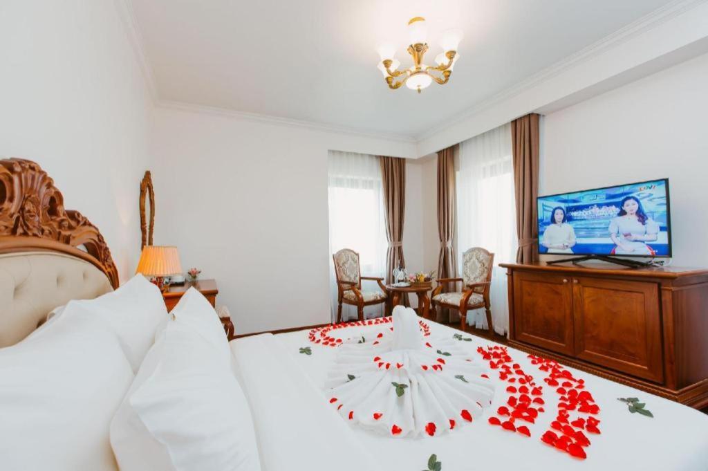 Ha Long New Day Hotel Esterno foto