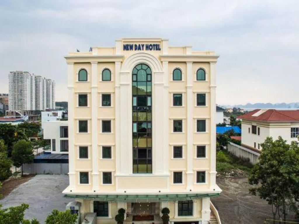 Ha Long New Day Hotel Esterno foto